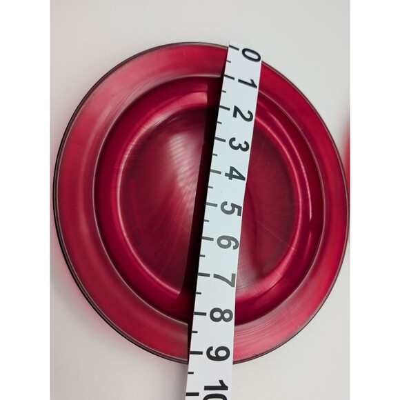 Vtg Arcoroc Ruby Red Classique Glass 9 1/2” Dinner Rimmed Plates Set Of 2 - Picture 2 of 4